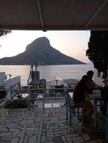 Zorbas restaurant bar Kalymnos - Μυρτιές