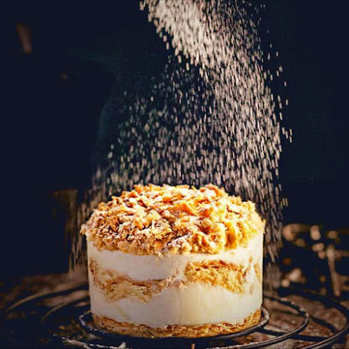 ΚΟΤΣΑΥΤΗ ΕΛΛΗ