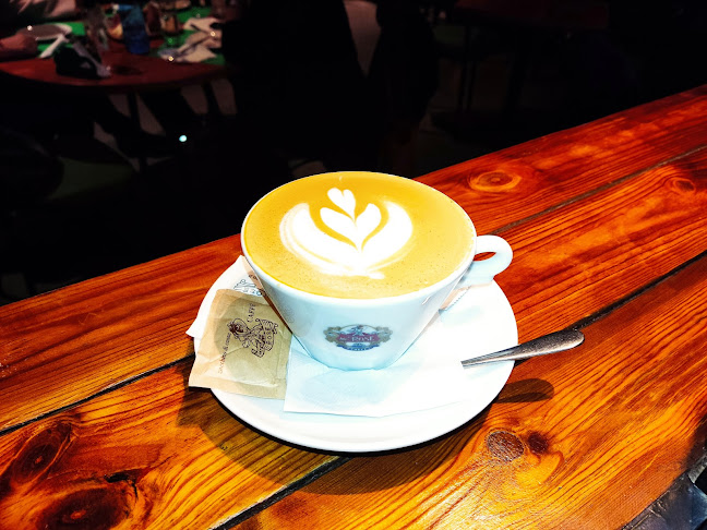 Μελιτίνι - Γαστρονομία και φιλοξενία