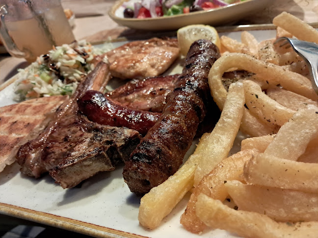 Opinii despre Taverna Apostolis în Σκάλα - Γαστρονομία και φιλοξενία