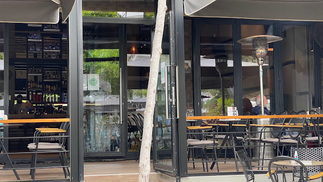 Opinii despre Cult cafe în Θεσσαλονίκη - Γαστρονομία και φιλοξενία