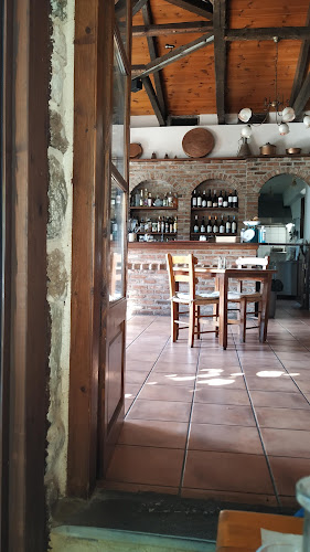 Κάπιστα - Γαστρονομία και φιλοξενία