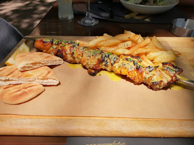 Χατζηγιάννη Μέξη 8 και, Κων/νου Βεντήρη 9, Αθήνα 115 28