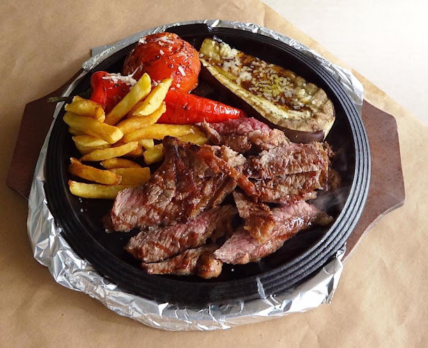 "Αρχηγείον", Σουβλάκι - Κεμπάπ - Ξυλόφουρνος - Γαστρονομία και φιλοξενία