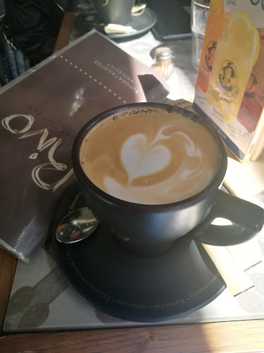 Rivo All Day Cafe Bar - Γαστρονομία και φιλοξενία