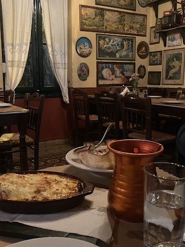 Opinii despre Μεζεδοπωλείο Η Παλιά Αθήνα în Αθήνα - Γαστρονομία και φιλοξενία