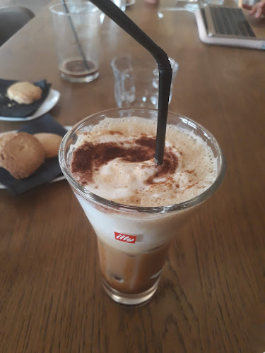 Otra Rota - Γαστρονομία και φιλοξενία