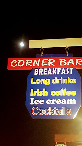 Opinii despre Corner Cafe bar în Πυθαγόρειο - Γαστρονομία και φιλοξενία