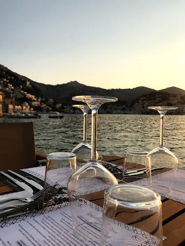 PETALO Symi Food Bar - Γαστρονομία και φιλοξενία
