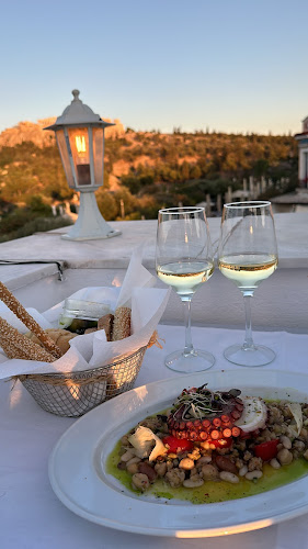 Συν Αθηνά - Γαστρονομία και φιλοξενία