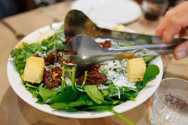 Αριστοτέλους, Αχαρνές 136 75