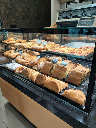 Comentarii opinii despre Βουργιας