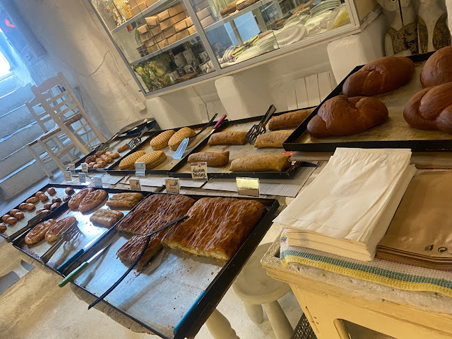 Comentarii opinii despre Gioras Wood Medieval Mykonian Bakery