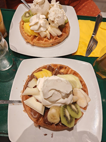 Cafe Symposium Paros - Γαστρονομία και φιλοξενία