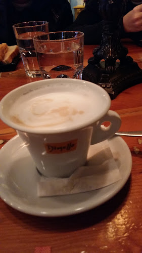 Urban - Ζωγράφου