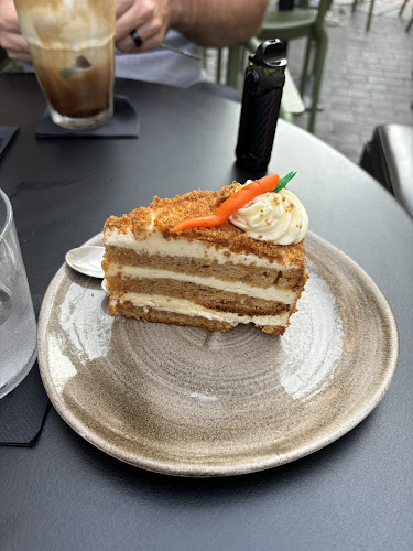 Skoufos Pastry & Bakery - Γαστρονομία και φιλοξενία