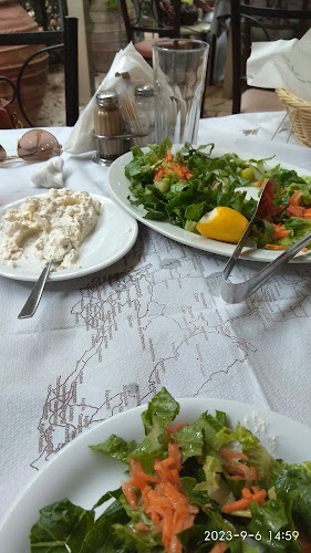 Mpotsolos - Γαστρονομία και φιλοξενία