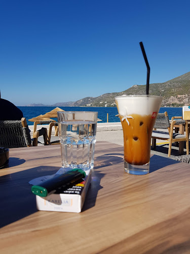 Opinii despre El Niño Cafe-bar Loutraki în Λουτράκι - Γαστρονομία και φιλοξενία