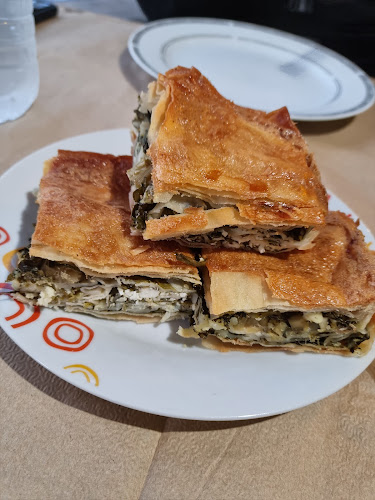 Ταβέρνα "ΠΛΑΤΑΝΙΑ"