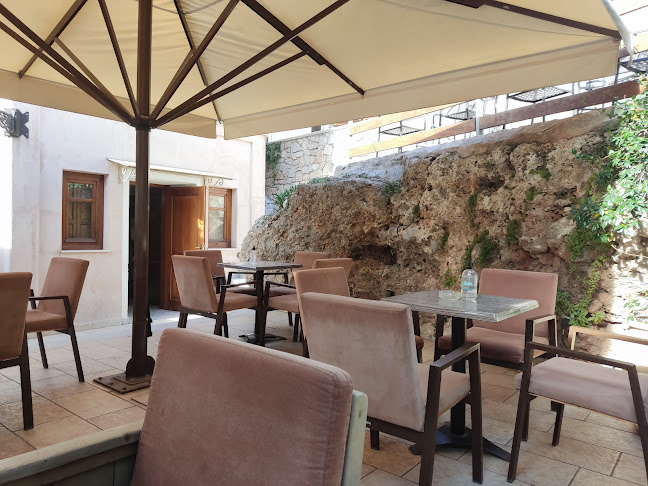 Καφέ-μπαρ "Δίπορτο" - Δικαστικά