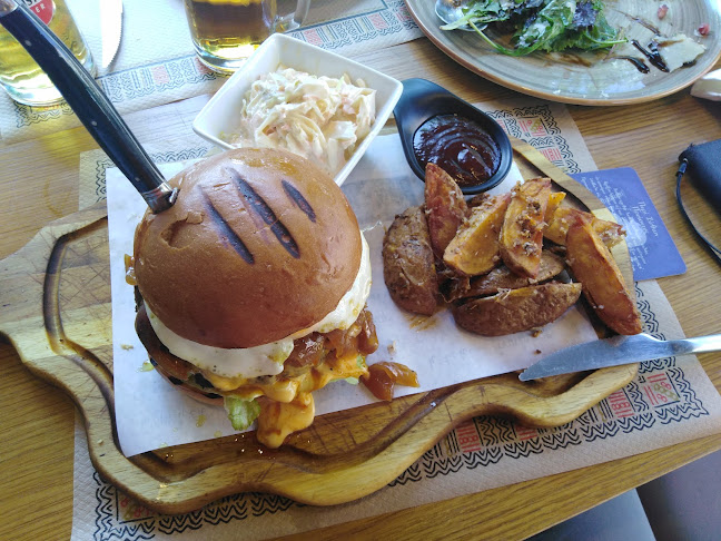 ΠΕΤΡΙΔΗΣ GRILL STORIES - ΘΕΣΣΑΛΟΝΙΚΗ - Γαστρονομία και φιλοξενία