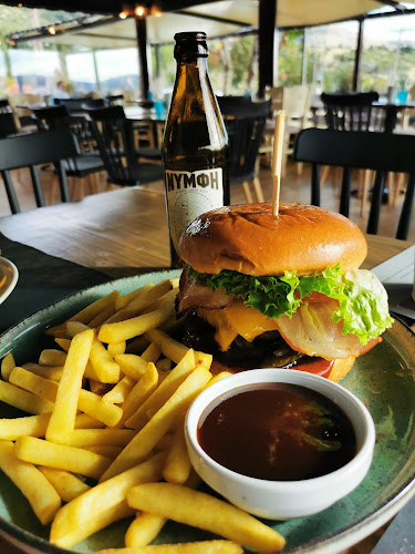 Opinii despre Micro Café în Αράχωβα - Γαστρονομία και φιλοξενία