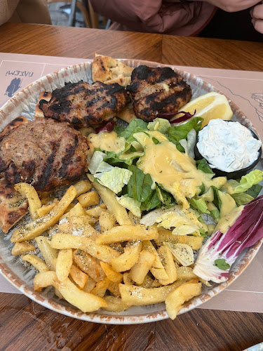 Πατρόκλου 9, Λάρισα 412 22