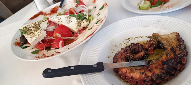 Opinii despre Καρβουνάκια în Καβάλα - Γαστρονομία και φιλοξενία