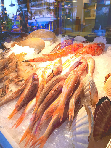 Opinii despre ΙΩΛΚΟΣ - Γεύσεις Θάλασσας în Γλυφάδα - Γαστρονομία και φιλοξενία