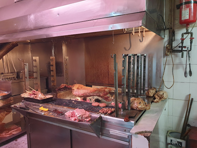 Viros, Kastania 490 84