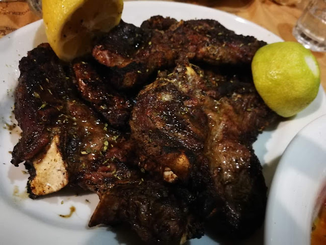 Opinii despre Είρωνες Και Οινοπότες în Ξυλόκαστρο - Γαστρονομία και φιλοξενία