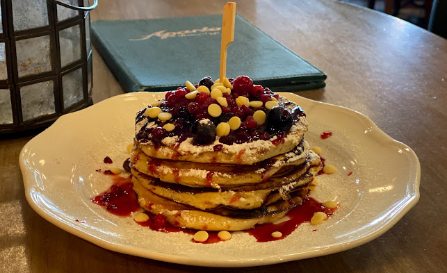 Opinii despre Aparto Bistro • Cafe Bar în Καβάλα - Γαστρονομία και φιλοξενία