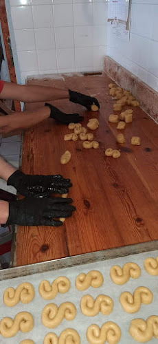 Comentarii opinii despre Αρτοποιείο ΚΟΛΟΜΠΟΥΡΔΑΣ ΠΑΝΑΓΙΩΤΗΣ