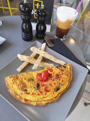 Opinii despre Stand up Coffee în Κόρινθος - Γαστρονομία και φιλοξενία