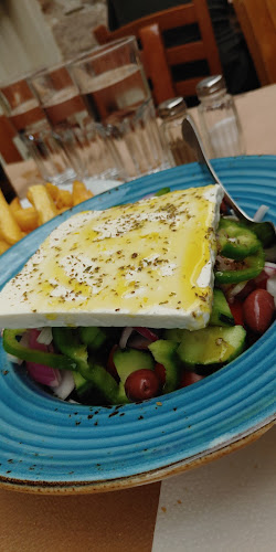 Κάβο Ντόρο - Γαστρονομία και φιλοξενία