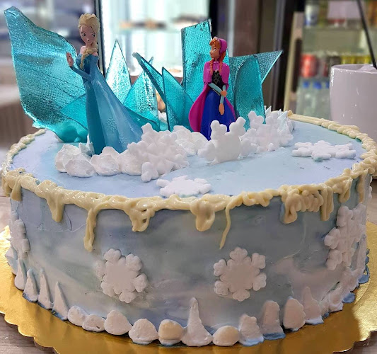 Opinii despre ΠΕΡΦΕΚΤ ΖΑΧΑΡΟΠΛΑΣΤΕΙΟ ΑΡΤΟΠΟΙΕΙΟ (ΚΟΝΤΟΓΙΑΝΝΗ 14 - ΚΕΝΤΡΟ ΠΟΛΗΣ ) în Άγιος Νικόλαος - Γαστρονομία και φιλοξενία