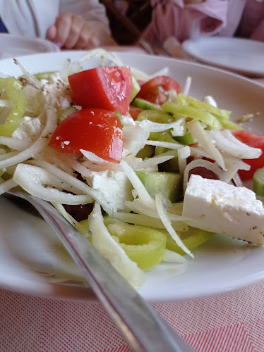 Opinii despre Απόκεντρο în Μέτσοβο - Γαστρονομία και φιλοξενία