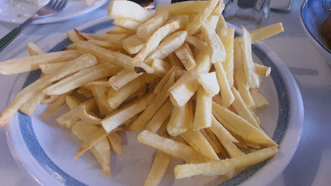 Άσπρο Άλογο Ουζερί-Ψαροταβέρνα