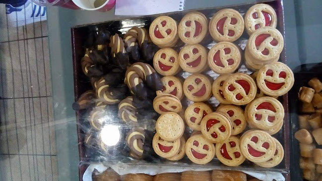 Opinii despre COFFEE COMVOS în Βαρθολομιό - Γαστρονομία και φιλοξενία