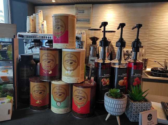 Comentarii opinii despre COFFEE AND BREAD