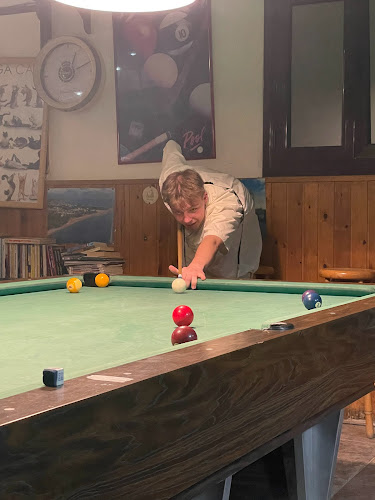 KISS SPORT BAR - Αγ. Μαρίνα