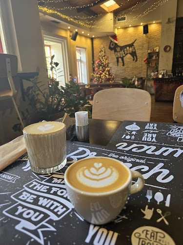 Opinii despre The Underdog® Flagship Store Thissio în Αθήνα - Γαστρονομία και φιλοξενία