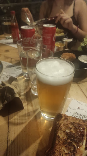 Juicy Grill Athens - Γαστρονομία και φιλοξενία