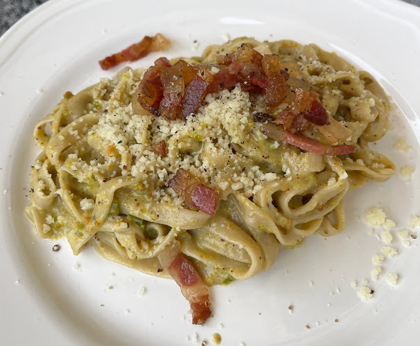 Βαρνουντος 6, Αθήνα 117 41