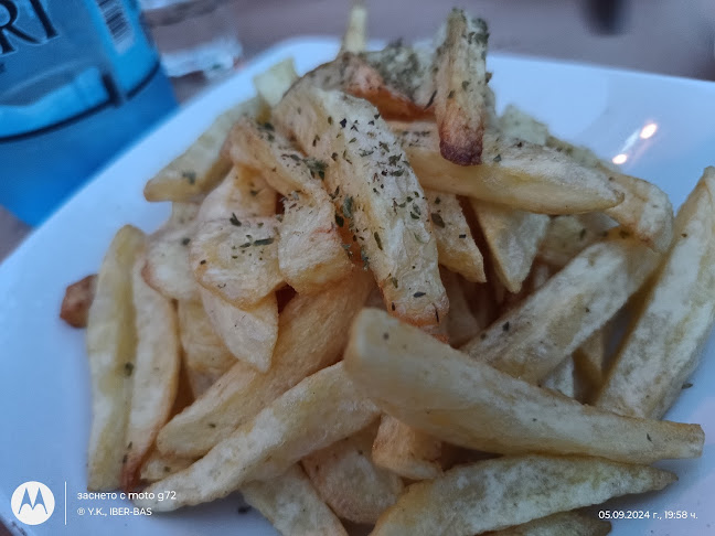 ΤΑΒΕΡΝΑ η ΕΛΕΝΗ - Γαστρονομία και φιλοξενία