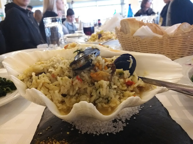 Comentarii opinii despre Marina Restaurant Nea Moudania