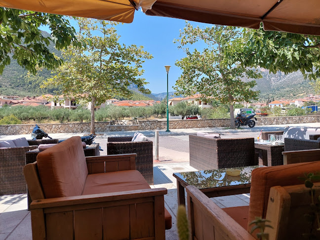 Καφέ-μπαρ "Δίπορτο" - Γαστρονομία και φιλοξενία