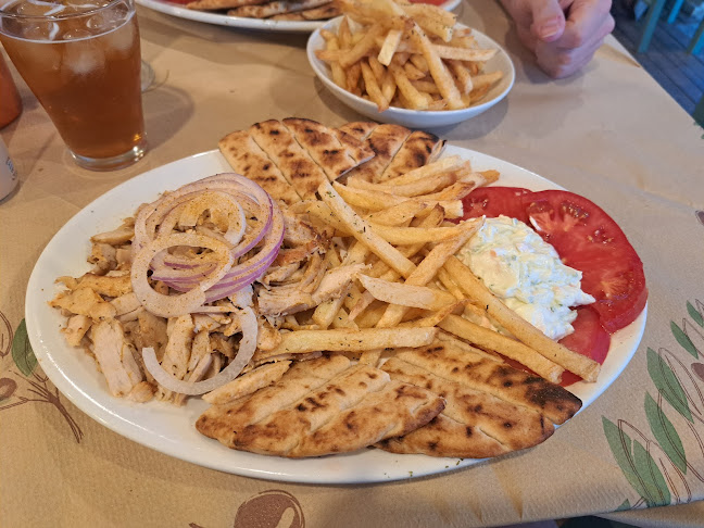 Opinii despre Ammos Gyros în Στούπα - Γαστρονομία και φιλοξενία