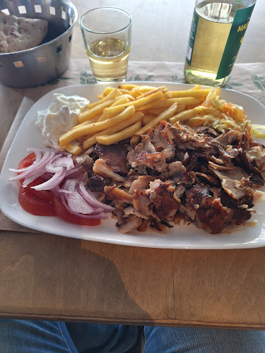 Νοστιμιές Αλμωπίας