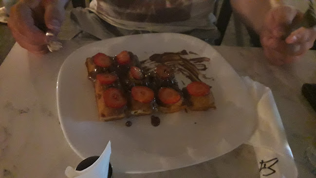 Ακτή Μιαούλη 14, Σάμη 280 80